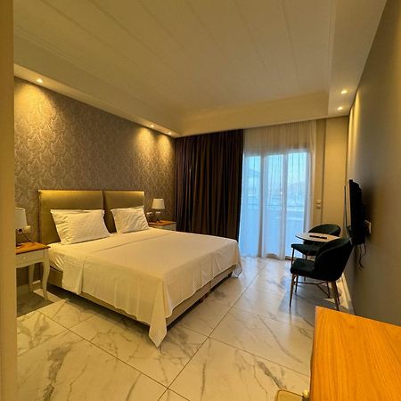 Iris Premium Aparthotel Nydri  Exterior foto